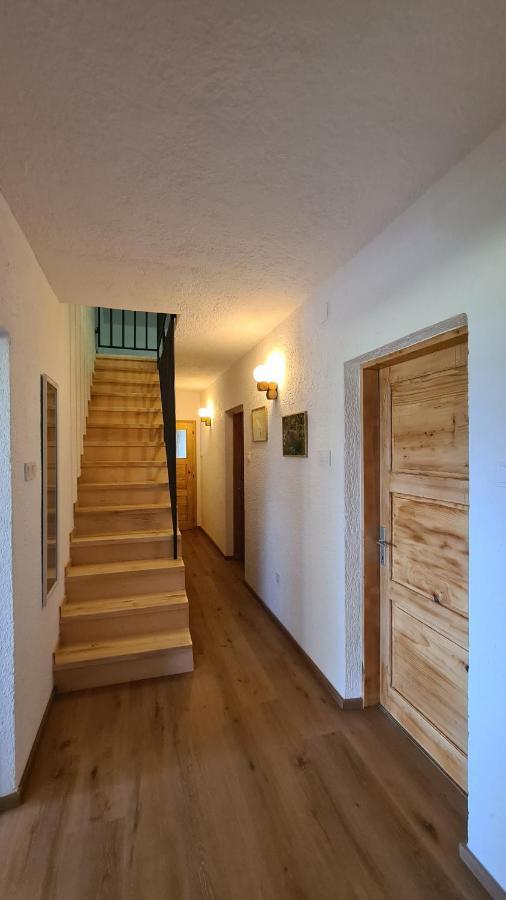 Forestside House Gacka With Relax Area Sinac Bagian luar foto
